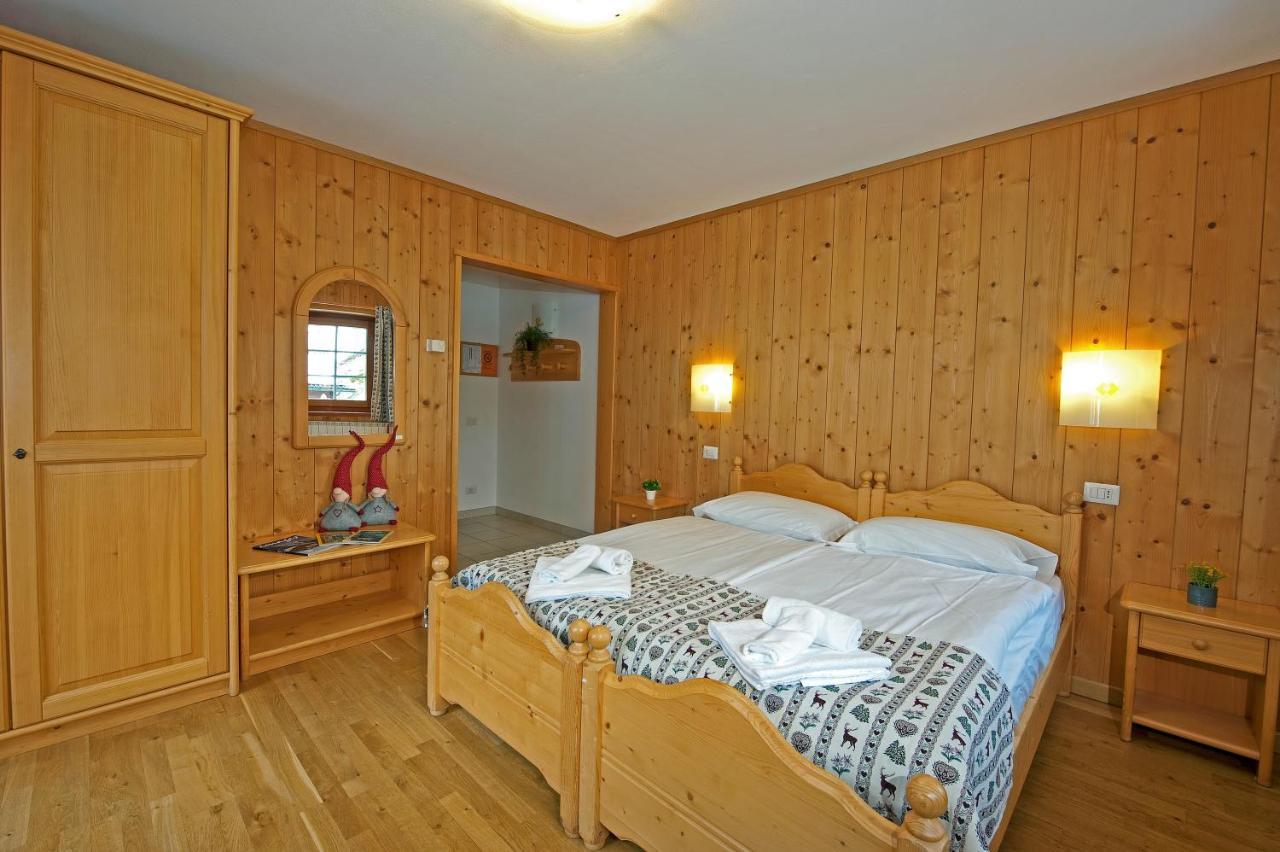 Aalts Dorf Hotel Riale  Ngoại thất bức ảnh