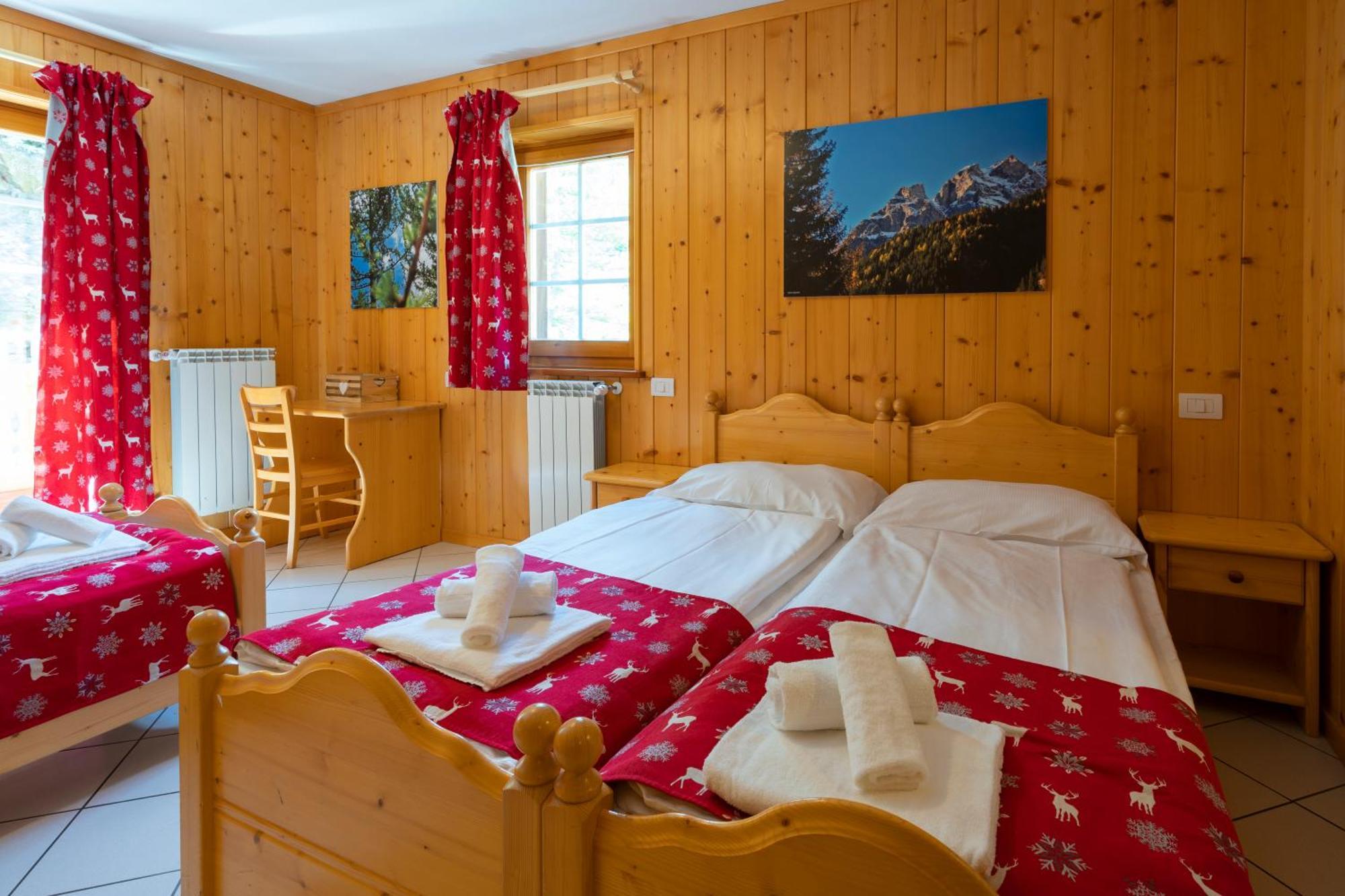 Aalts Dorf Hotel Riale  Ngoại thất bức ảnh